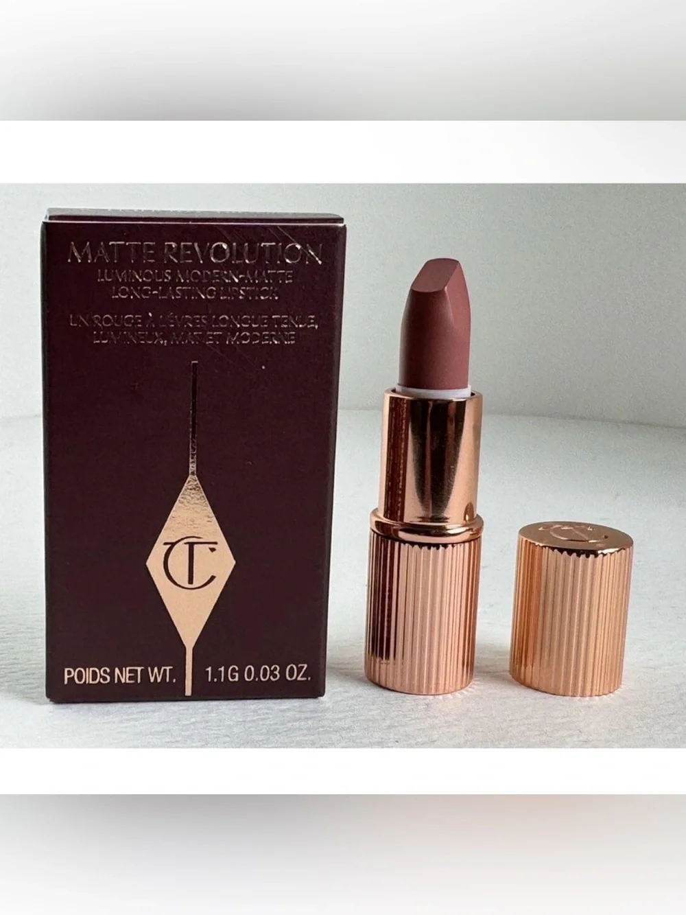 Charlotte Tilbury Matte Revolution Lipstick – Pillow Talk